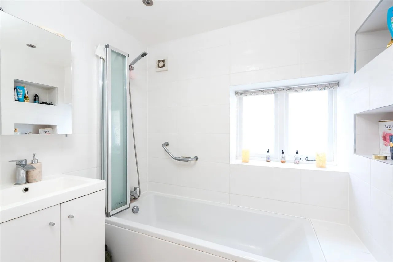 Tilehouse Street, Hitchin, SG5, photo 14