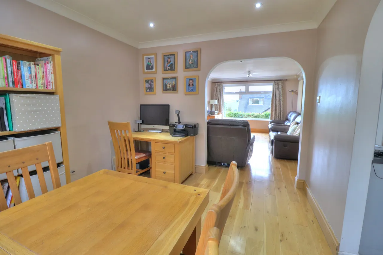 Belmont Avenue, Oldham, OL4, photo 4