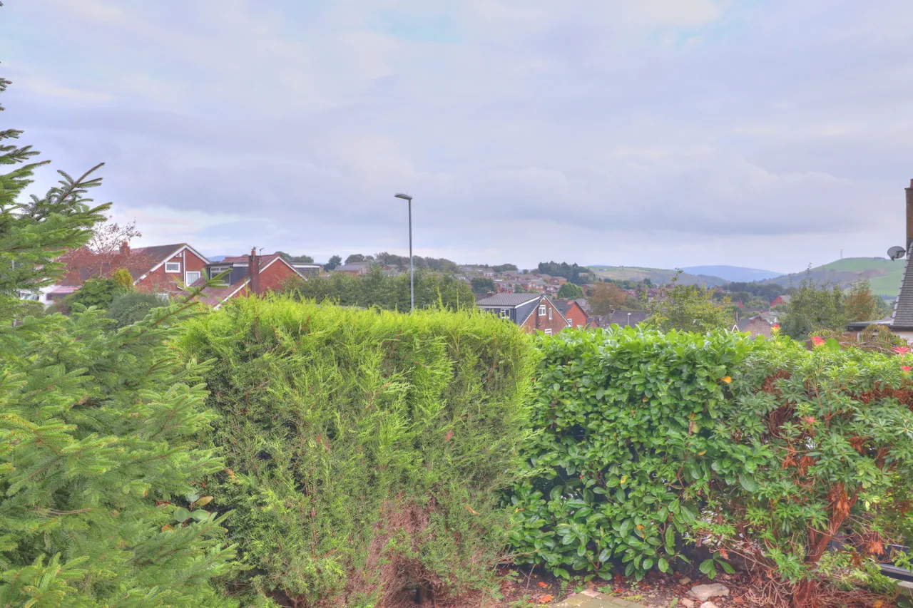 Belmont Avenue, Oldham, OL4, photo 21