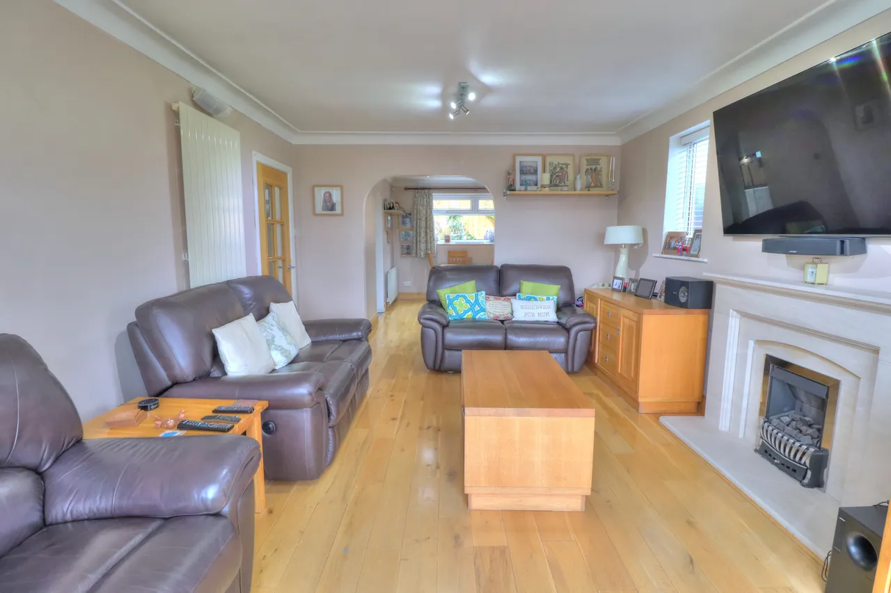 Belmont Avenue, Oldham, OL4, photo 5