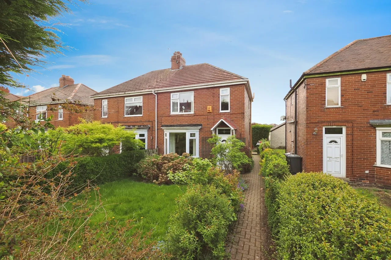3 bed house for sale — Worksop Road, Sheffield