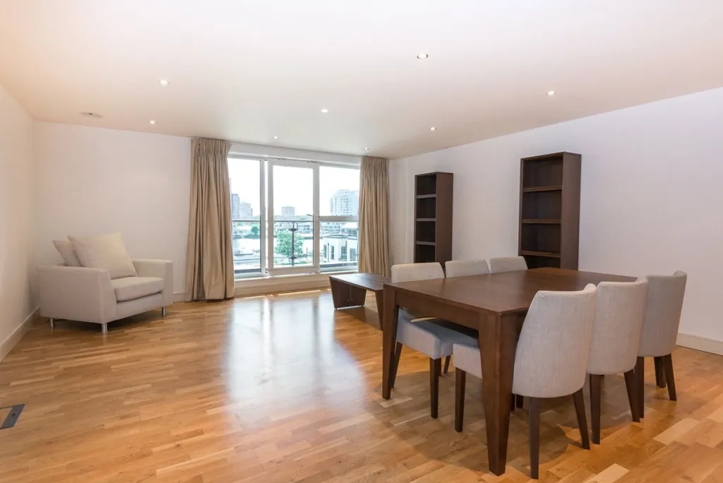 Lensbury Avenue, Imperial Wharf, SW6, photo 2
