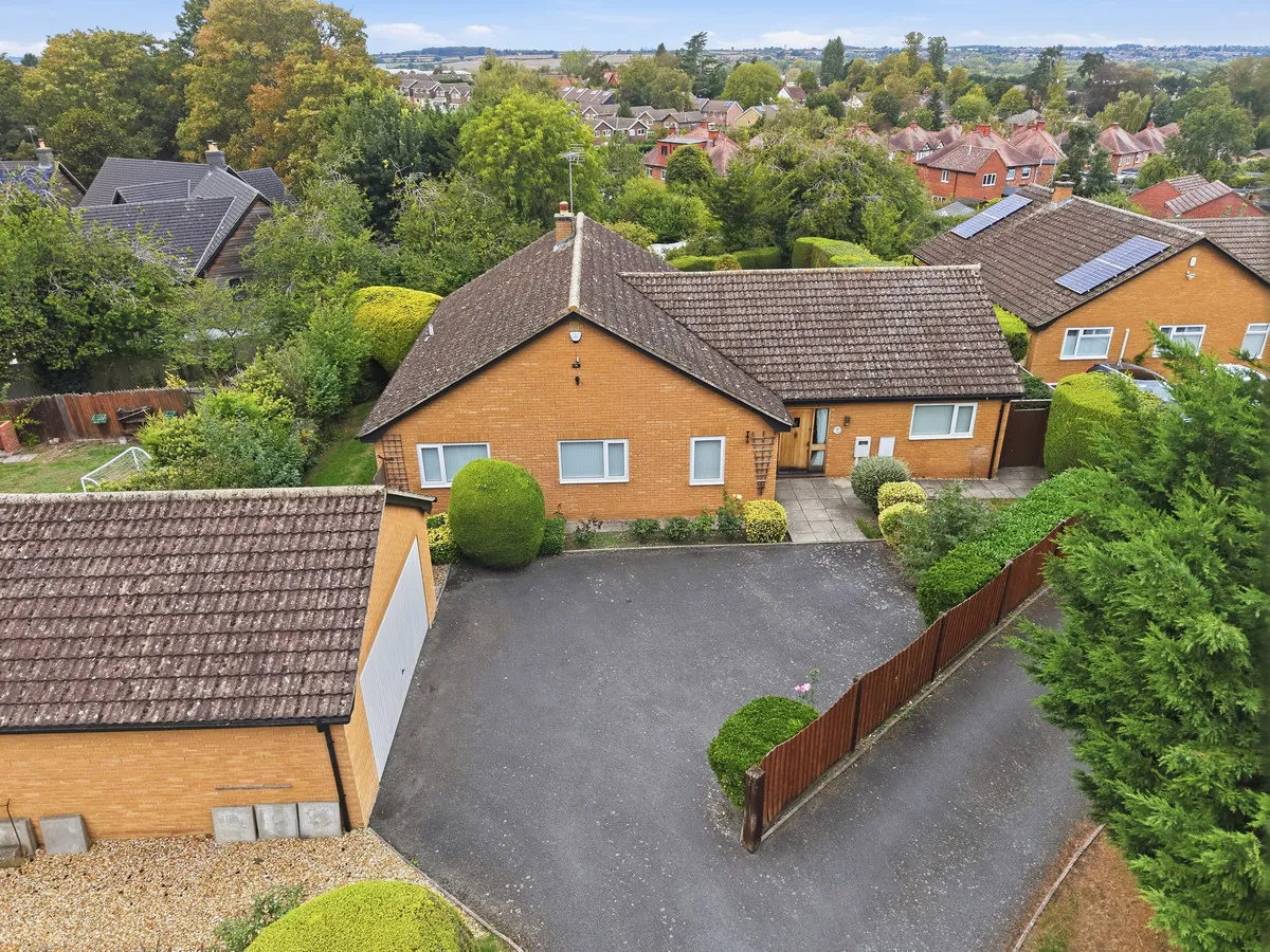 Irchester Road, Rushden, NN10, photo 40