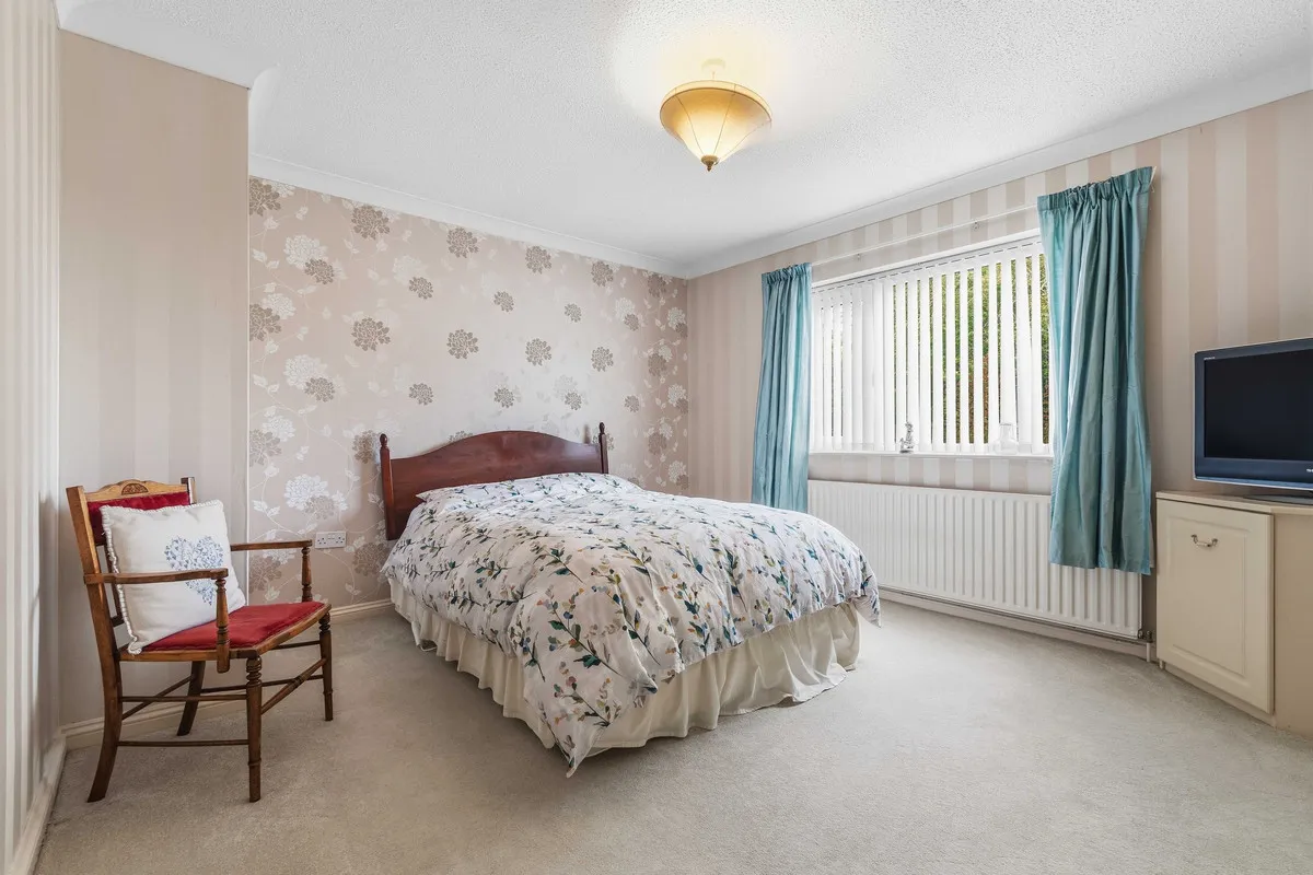 Irchester Road, Rushden, NN10, photo 18