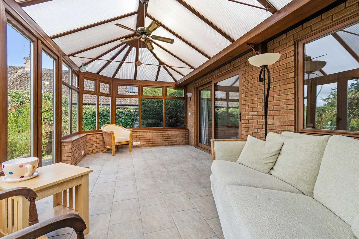 Irchester Road, Rushden, NN10, photo 13