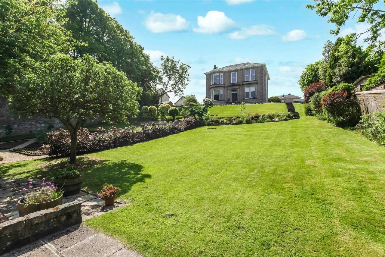 Madeira Lane, Greenock, Inverclyde, PA16, photo 6