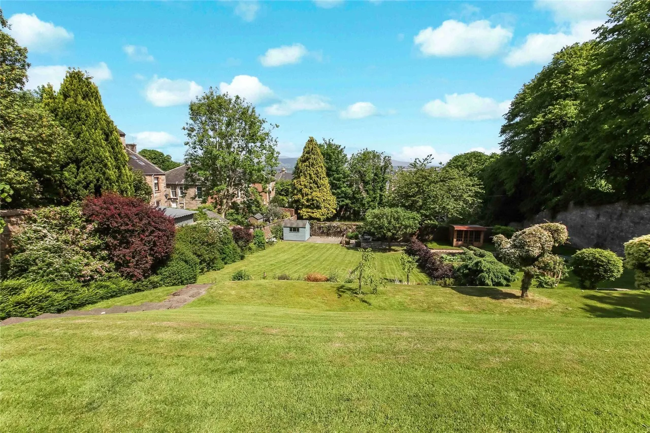 Madeira Lane, Greenock, Inverclyde, PA16, photo 19