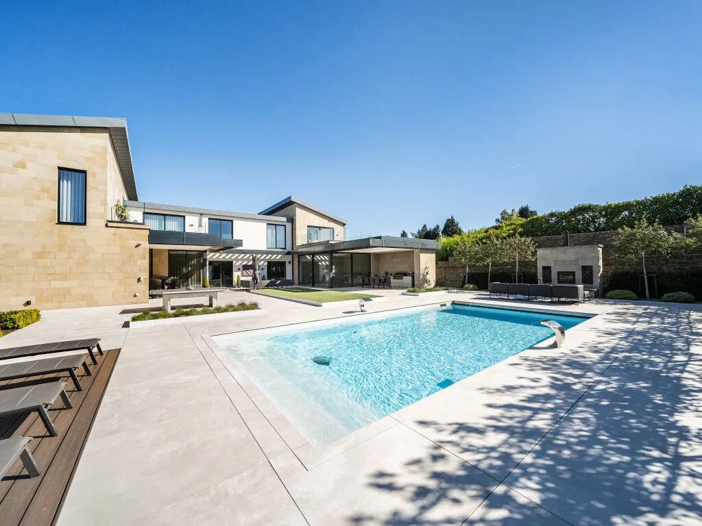 Briestfield Road, Briestfield, WF12, photo 69