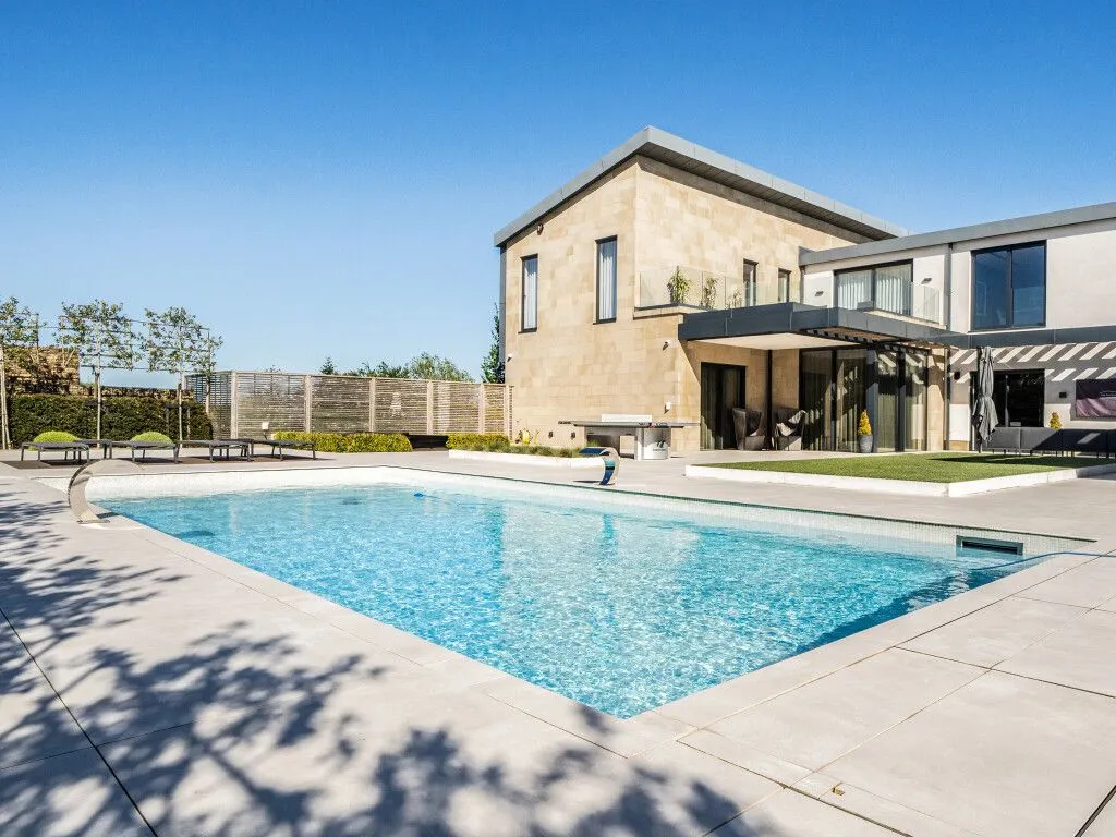 Briestfield Road, Briestfield, WF12, photo 65