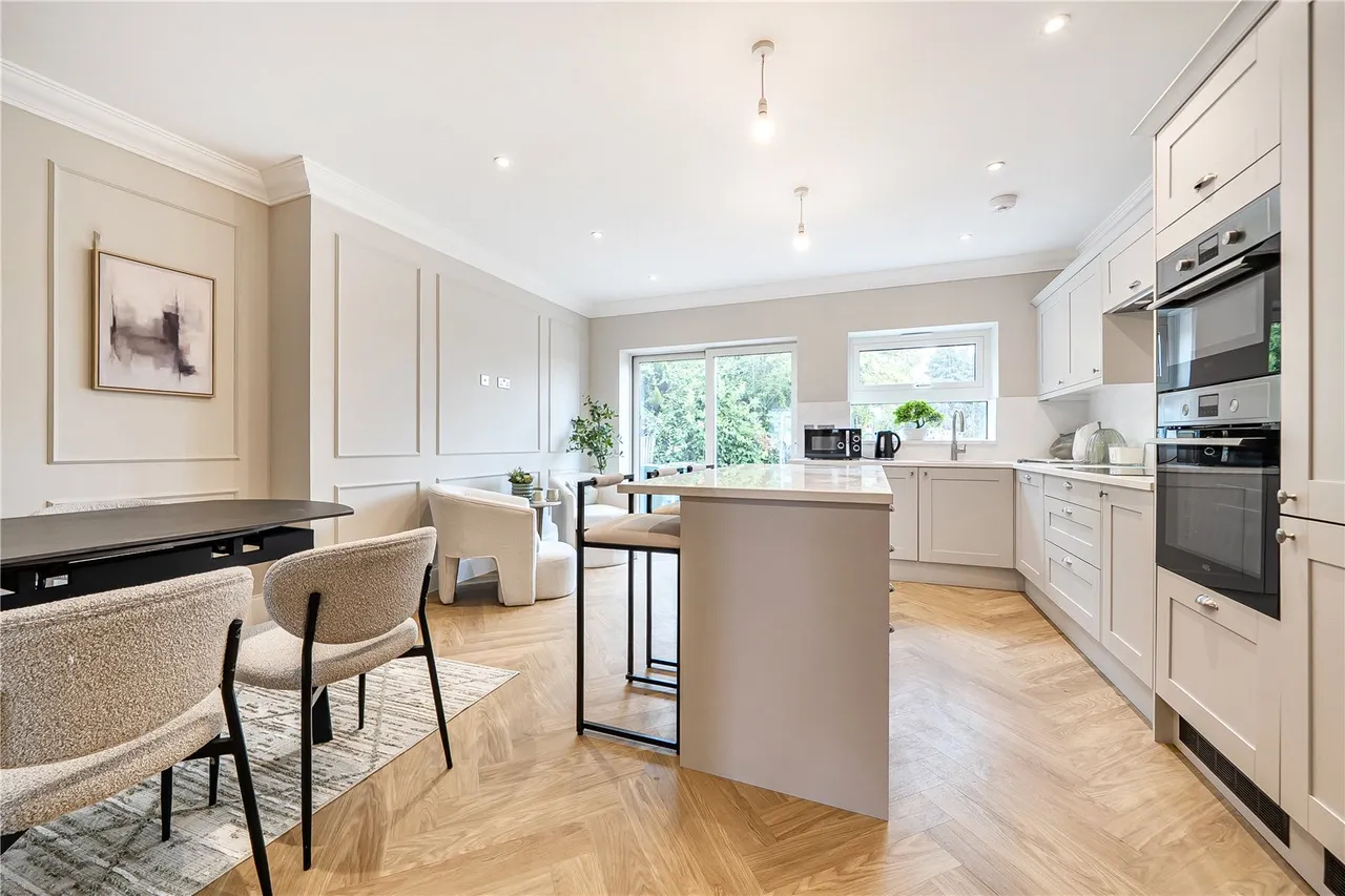 Beresford Avenue, London, N20, photo 2