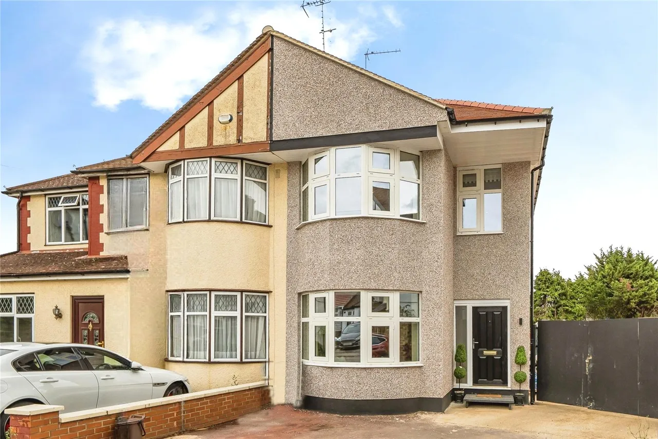 Beresford Avenue, London, N20, photo 10