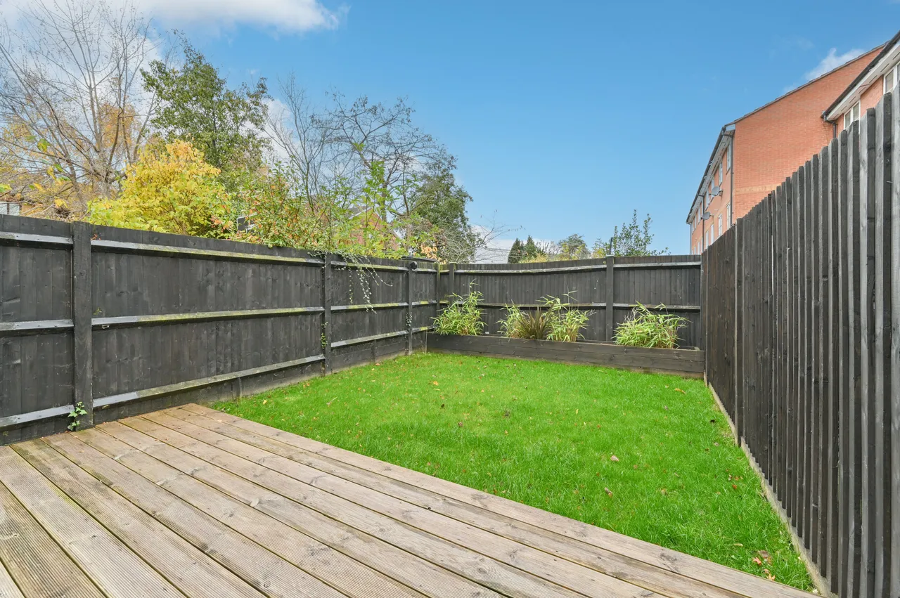 87 Ruston Road, London, photo 3