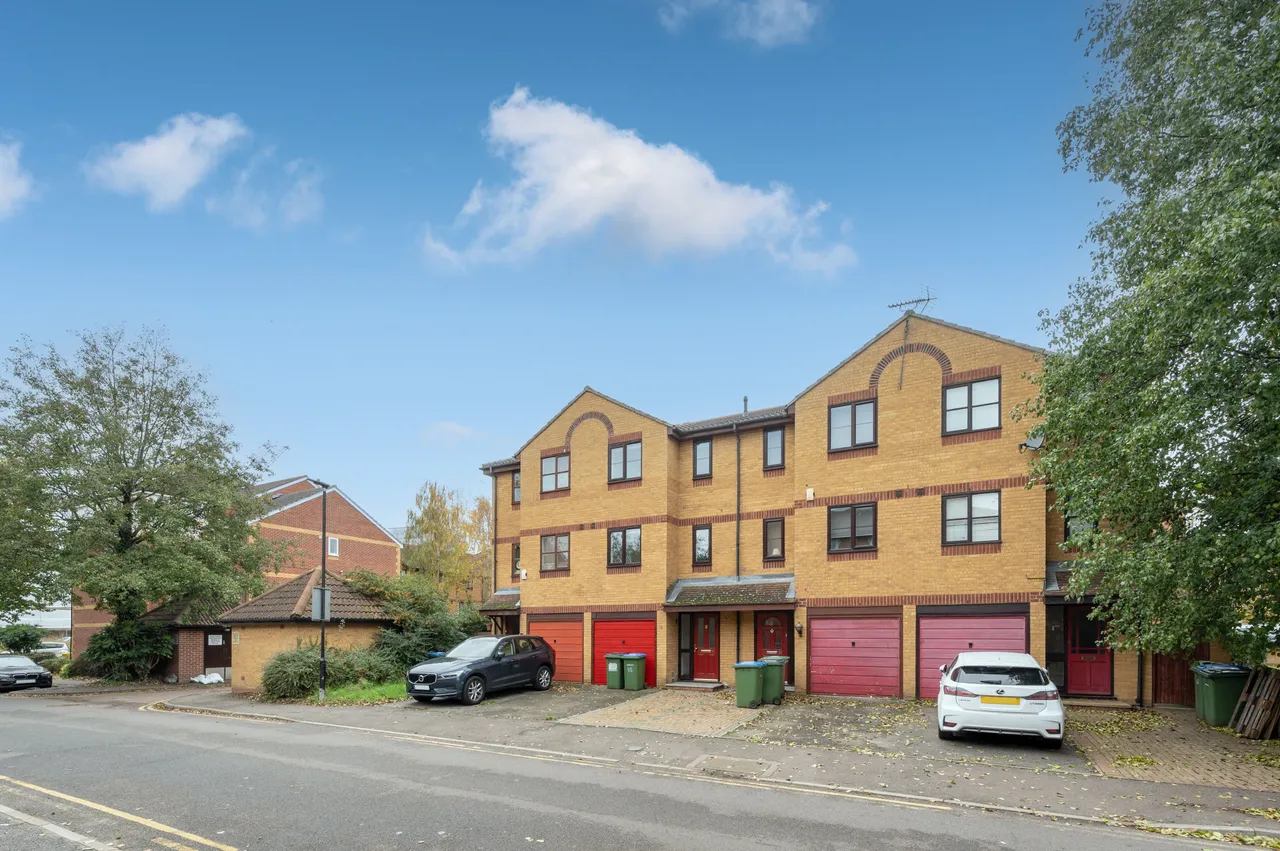 87 Ruston Road, London, photo 11