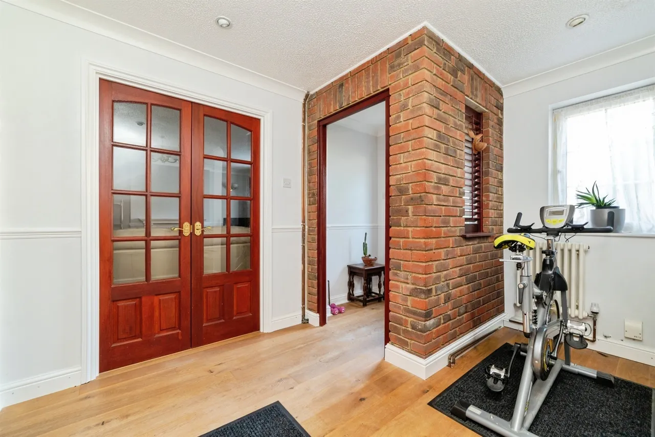 York Road, Stevenage, SG1, photo 13