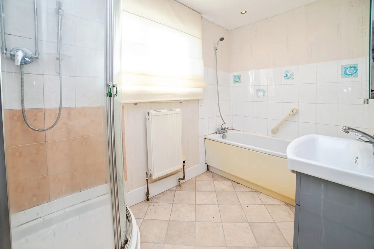 Marlborough Road, Mansfield, Nottinghamshire, NG19, photo 23