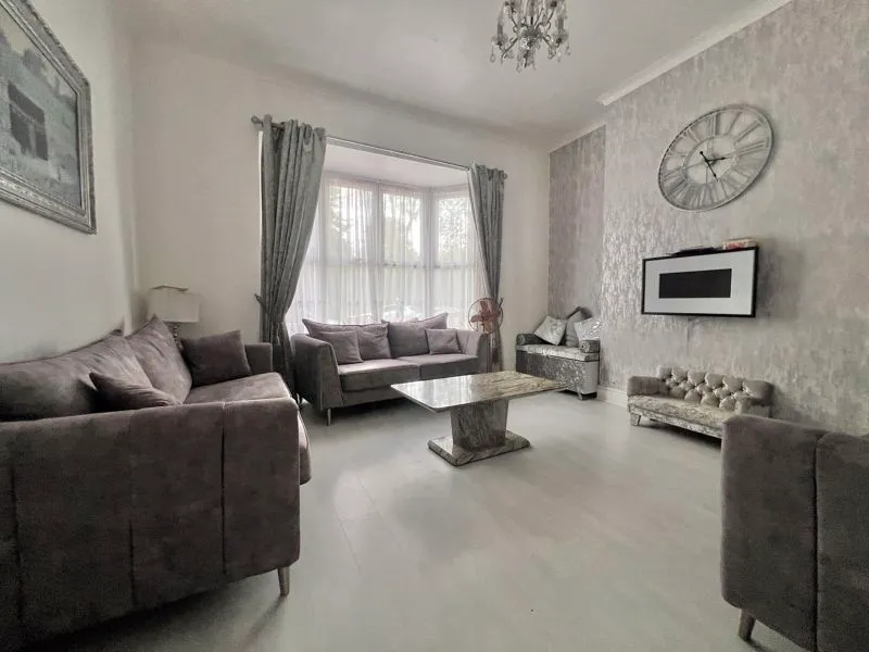 6 bed house for sale, Broughton Road, Handsworth, B20