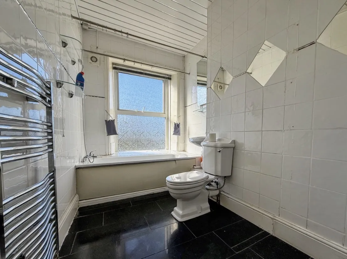 North Park Street, WF13, photo 9