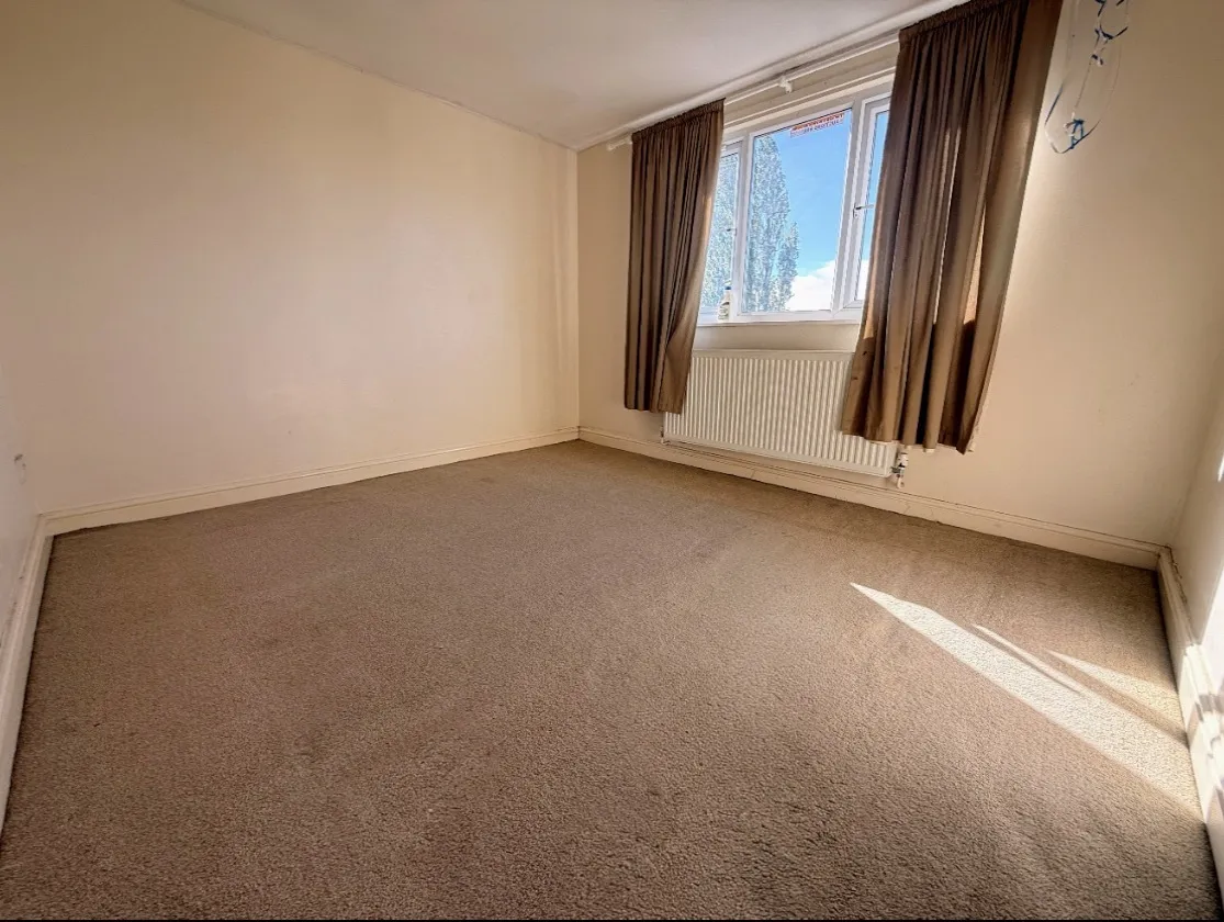 North Park Street, WF13, photo 4