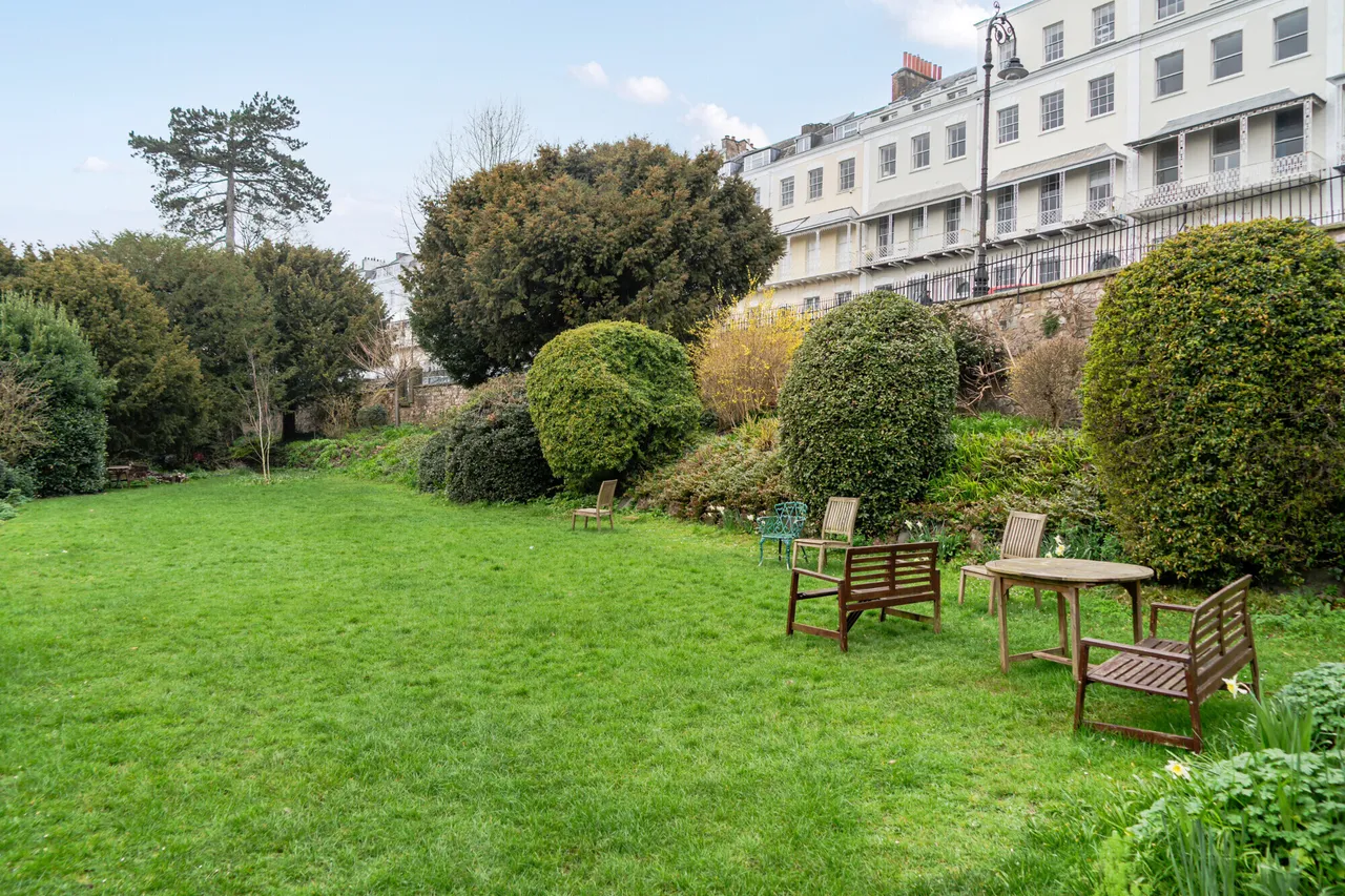Royal York Crescent, Bristol, BS8, photo 8