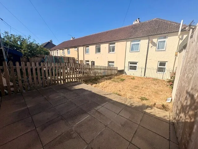 Holmes Avenue, PL3, photo 12