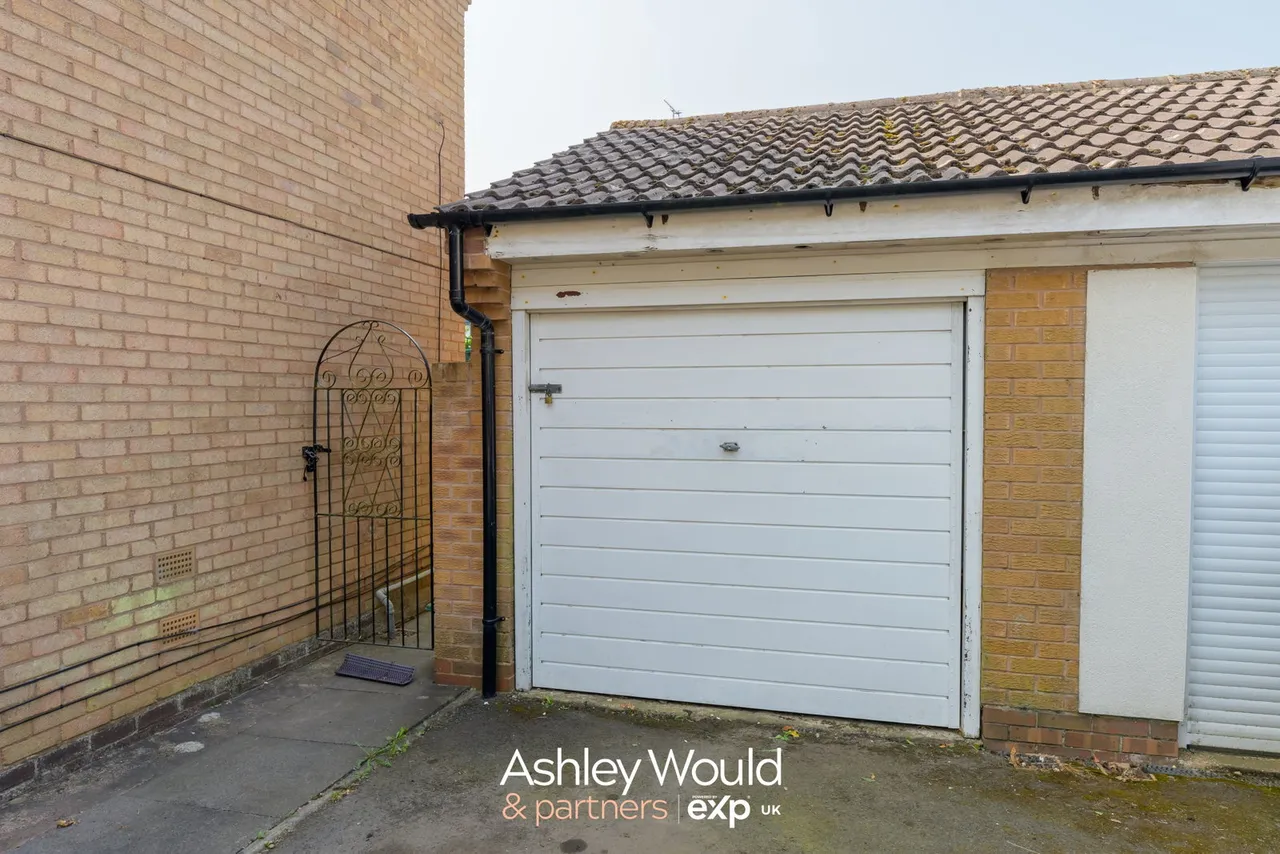 Heathy Farm Close, Birmingham, B32, photo 17