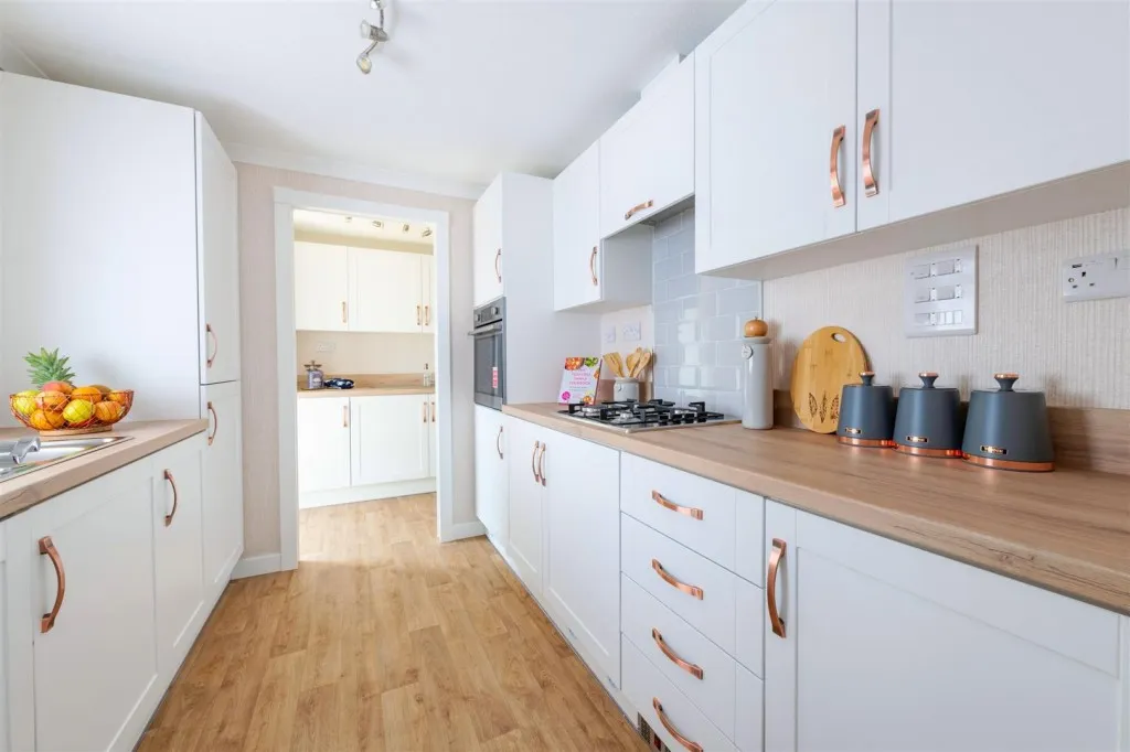 Short Heath Road, Moira, DE12, photo 6