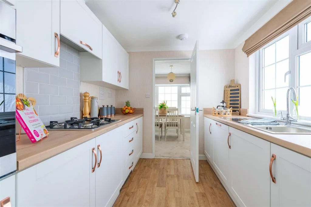 Short Heath Road, Moira, DE12, photo 7