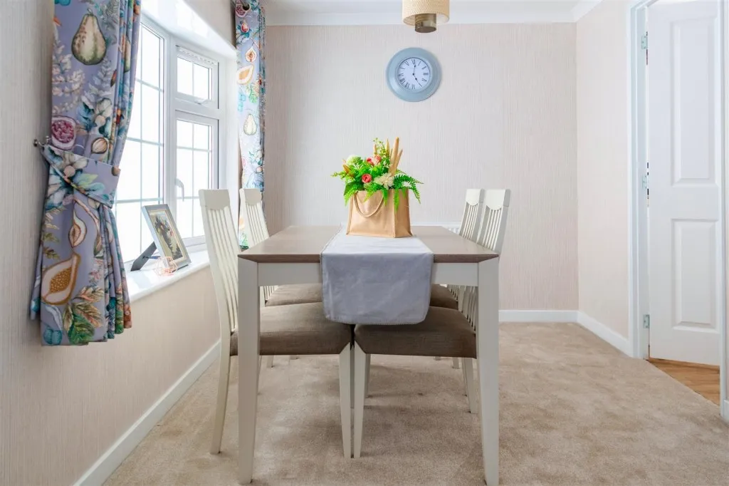 Short Heath Road, Moira, DE12, photo 21