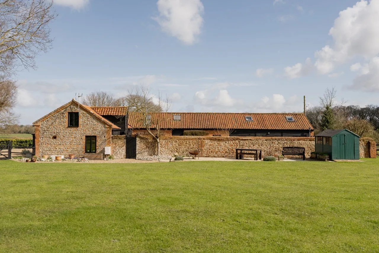 North Walsham Road, Honing, NR28, photo 19