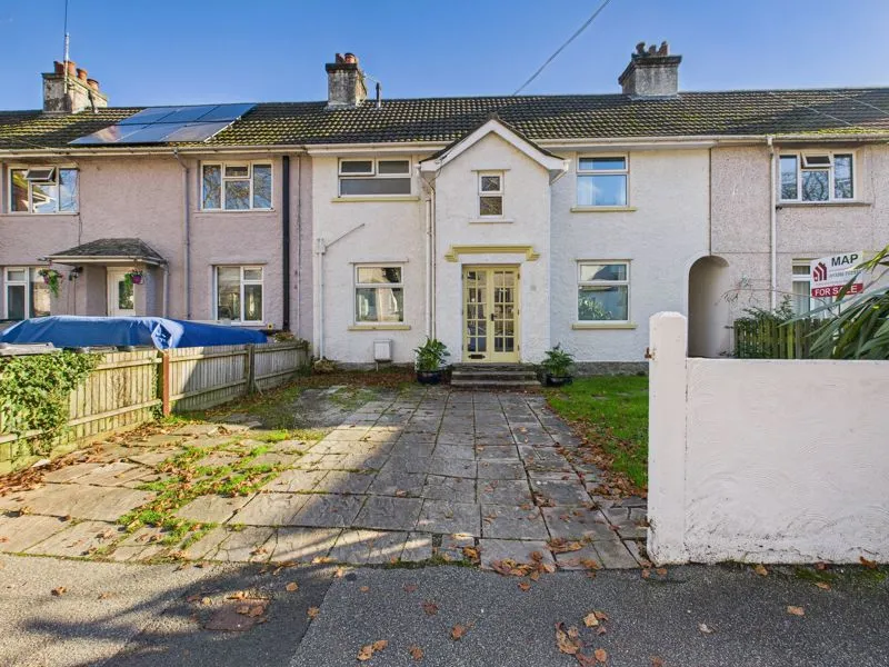 property for sale — Western Place, Penryn