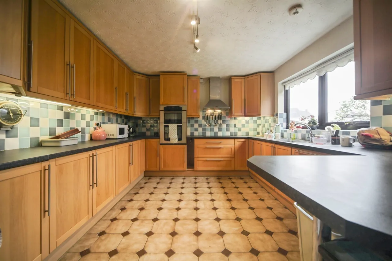 Earlsbrook, Bacton, IP14, photo 6