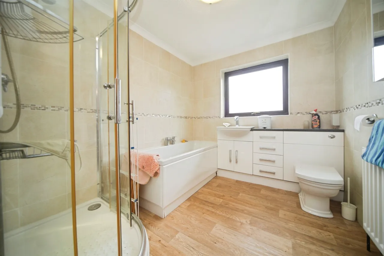 Earlsbrook, Bacton, IP14, photo 13