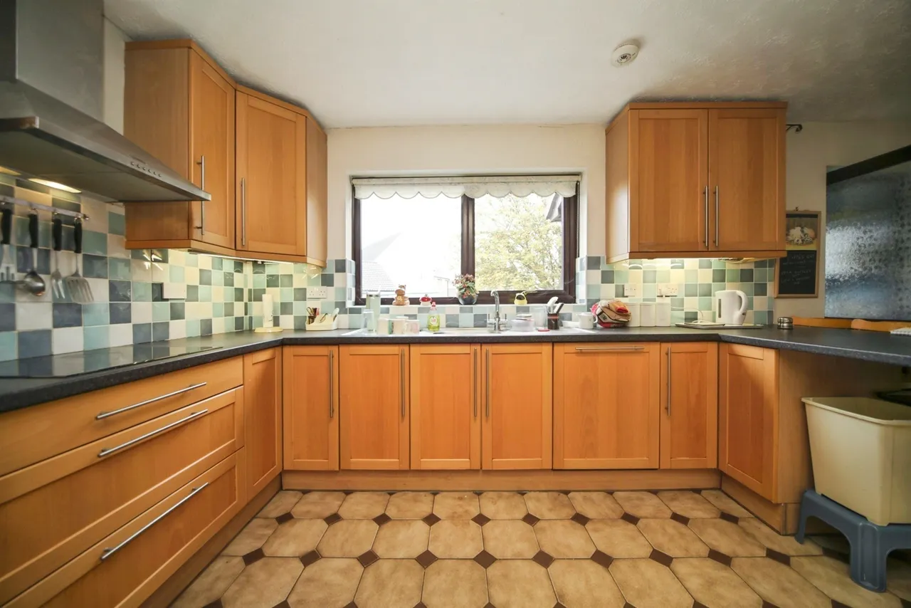 Earlsbrook, Bacton, IP14, photo 5