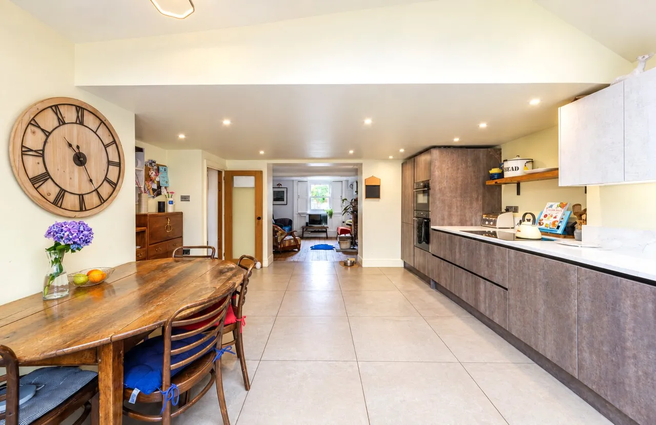 Chapmanslade, photo 17