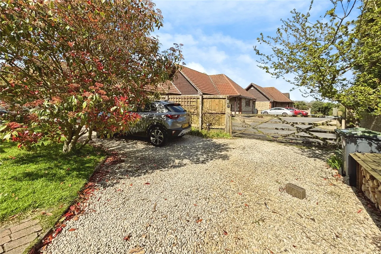 Chapmanslade, photo 18