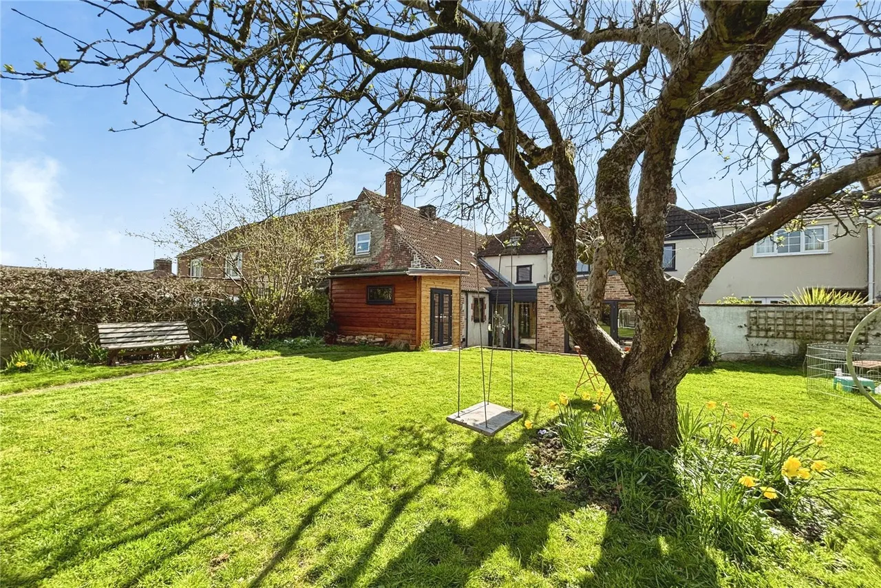 Chapmanslade, photo 10
