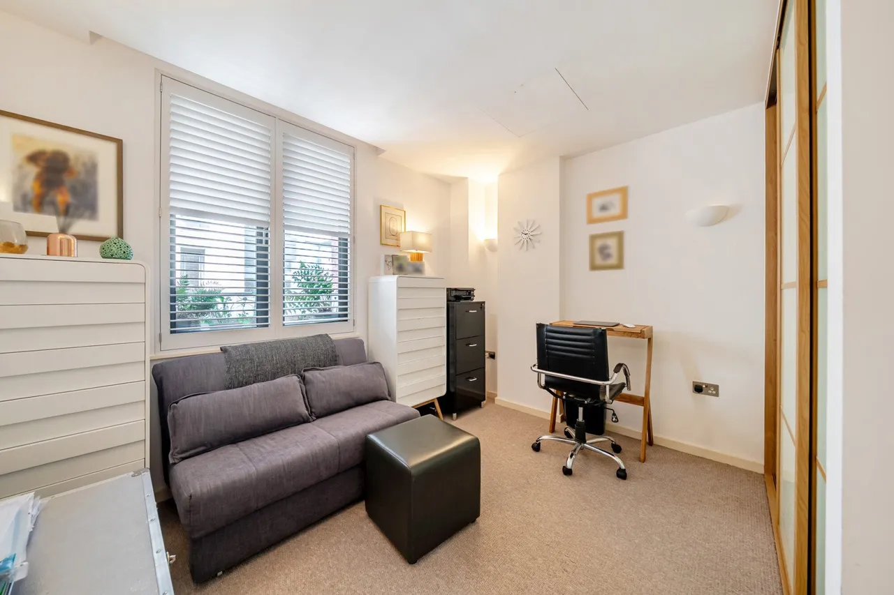 Camberwell New Road, SE5, photo 7