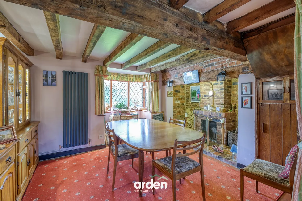Weavers Hill, Hunt End, B97, photo 6