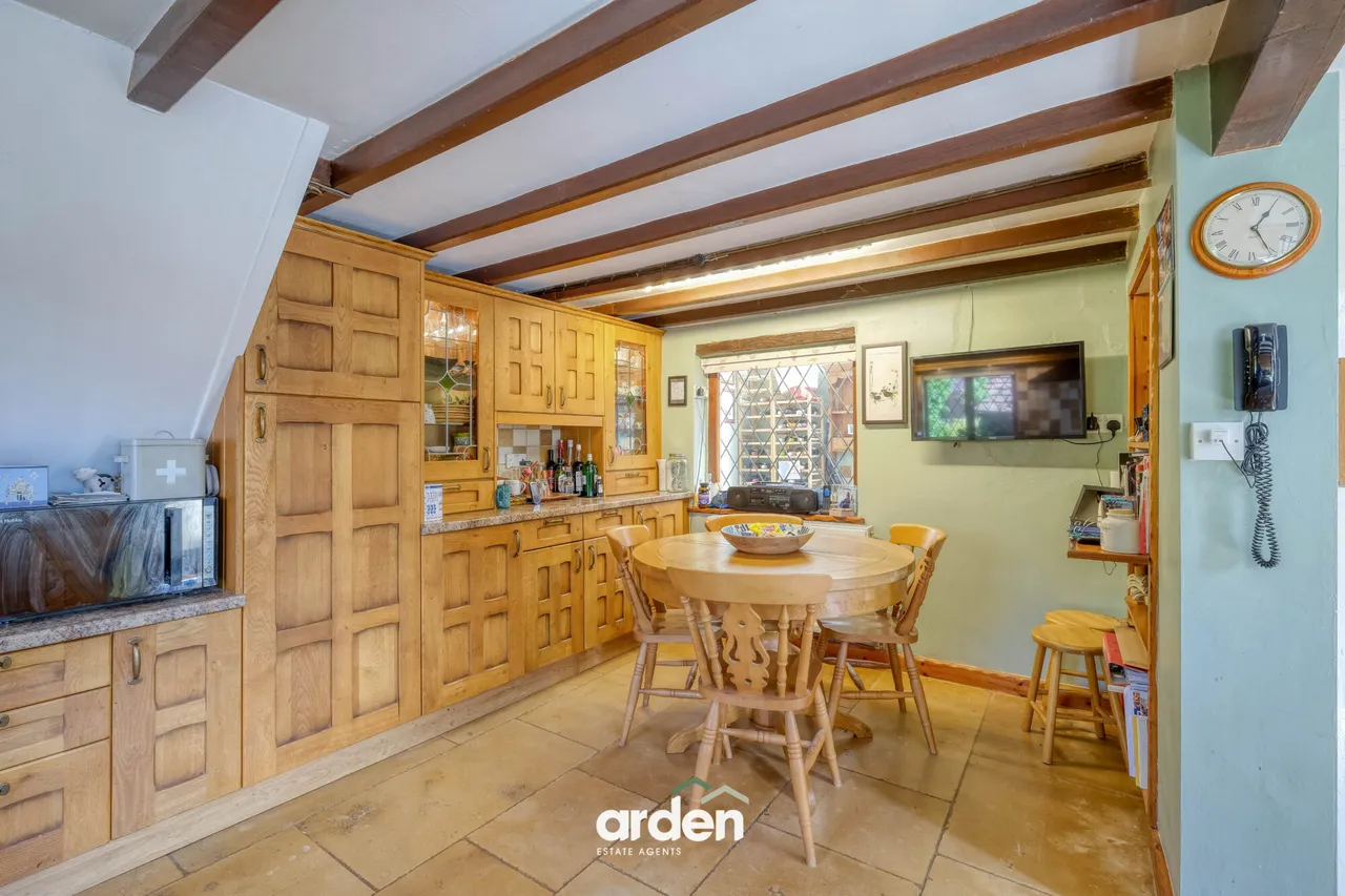 Weavers Hill, Hunt End, B97, photo 4