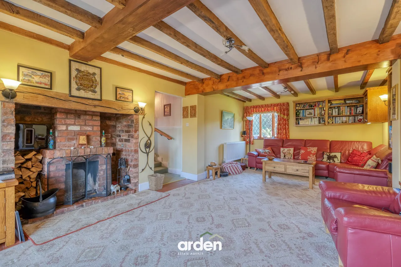 Weavers Hill, Hunt End, B97, photo 5