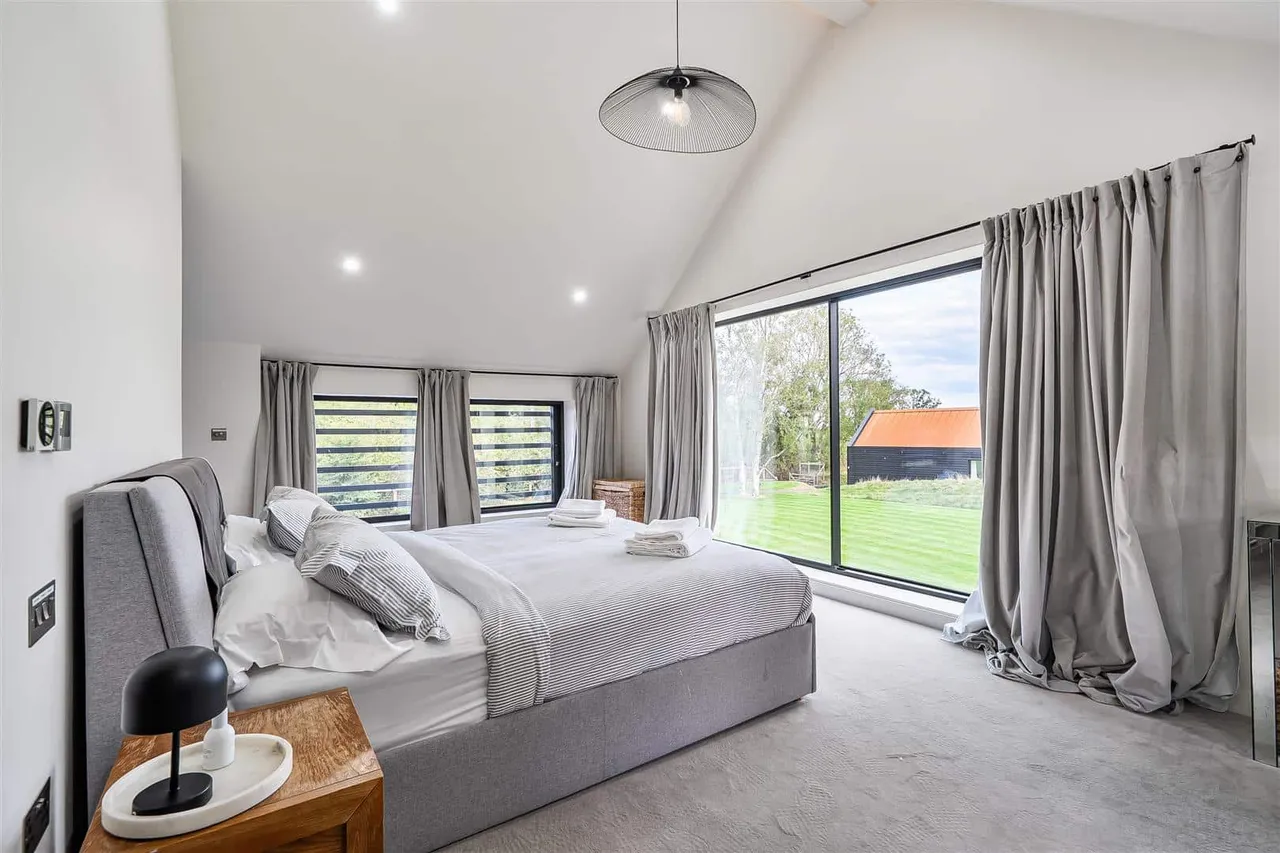 Bluehouse Lane, Saltwood, CT21, photo 24