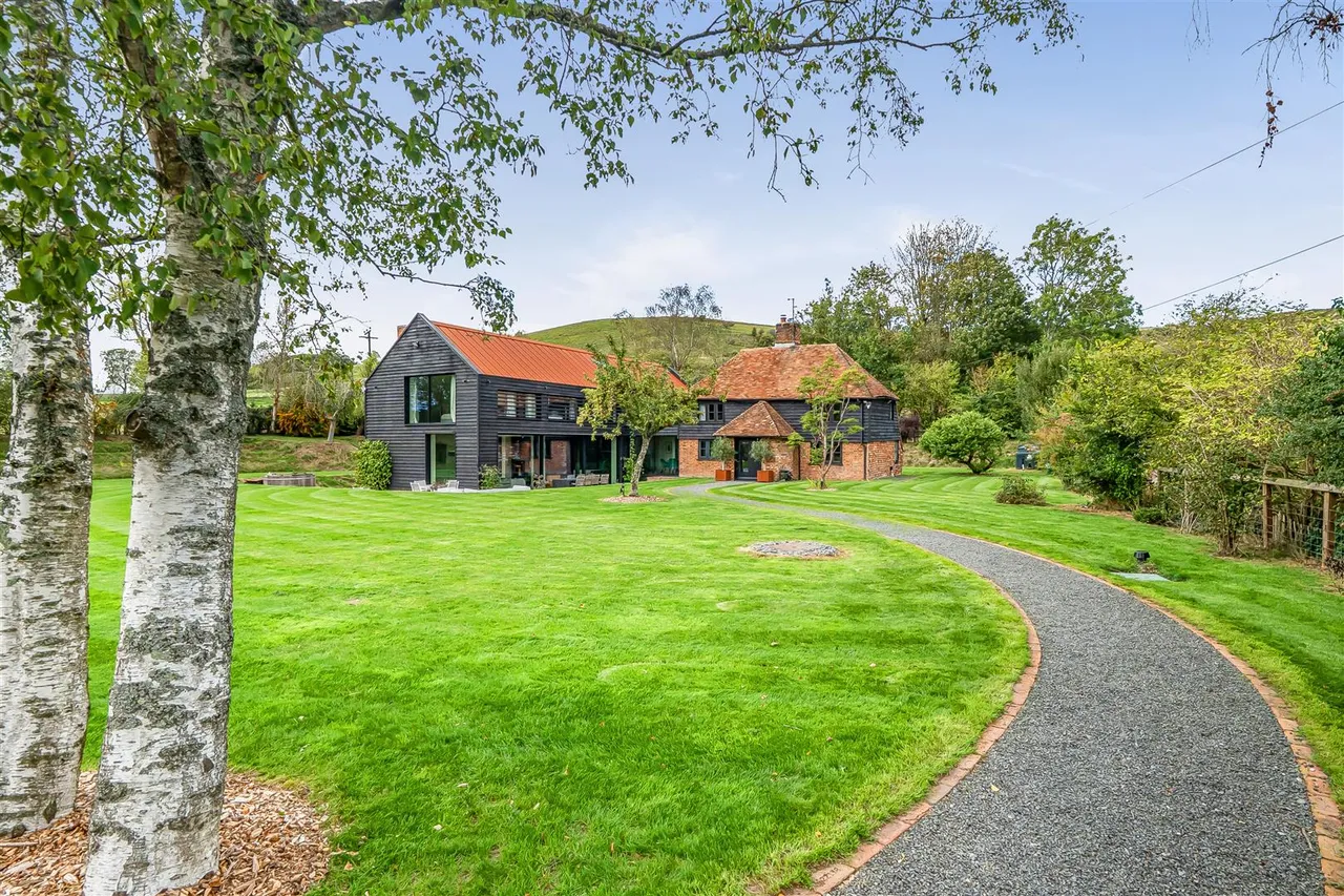 Bluehouse Lane, Saltwood, CT21, photo 36