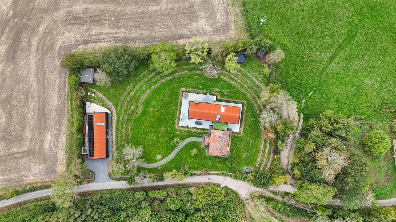 Bluehouse Lane, Saltwood, CT21, photo 13