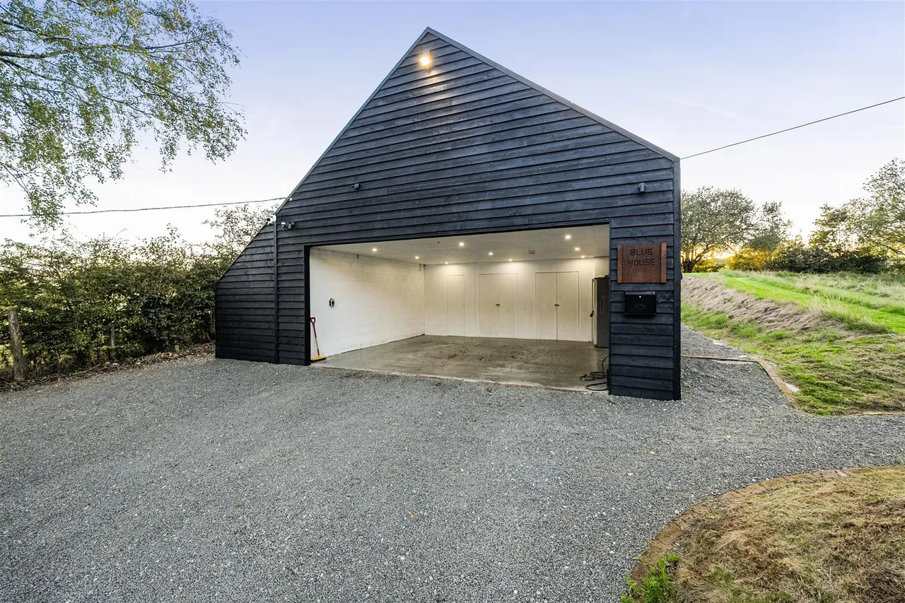 Bluehouse Lane, Saltwood, CT21, photo 38