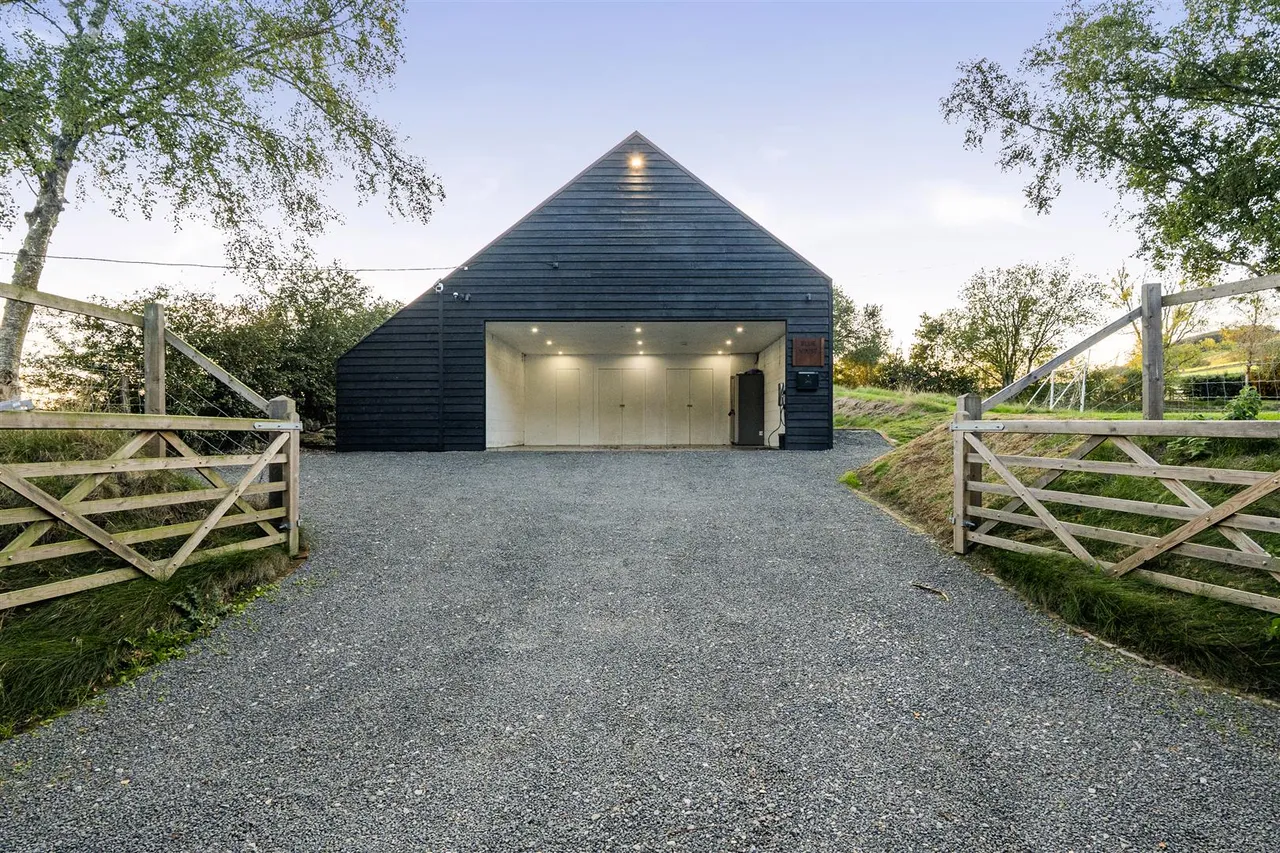 Bluehouse Lane, Saltwood, CT21, photo 39