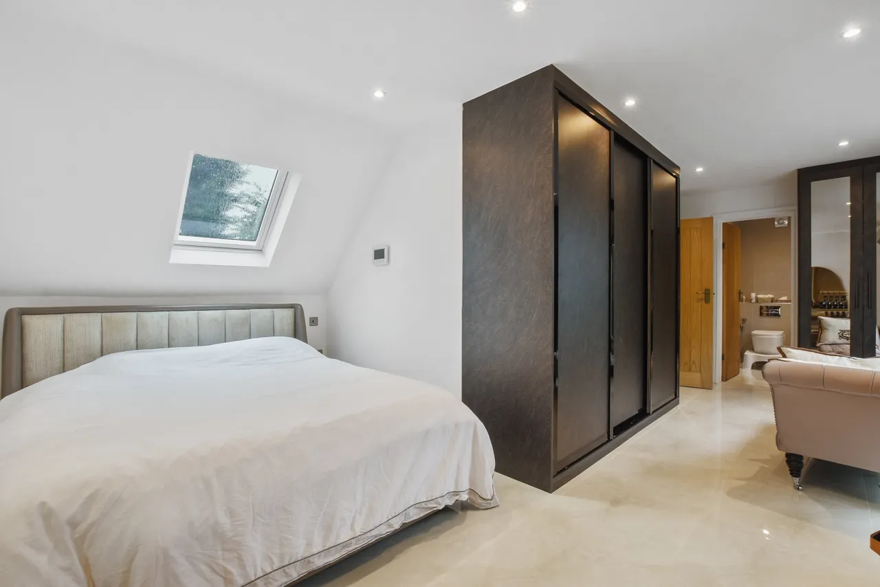 Ingram Way, Greenford, UB6, photo 6