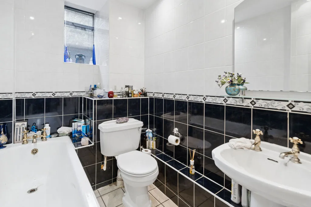 Court Road, Maidenhead SL6 8LH, photo 11