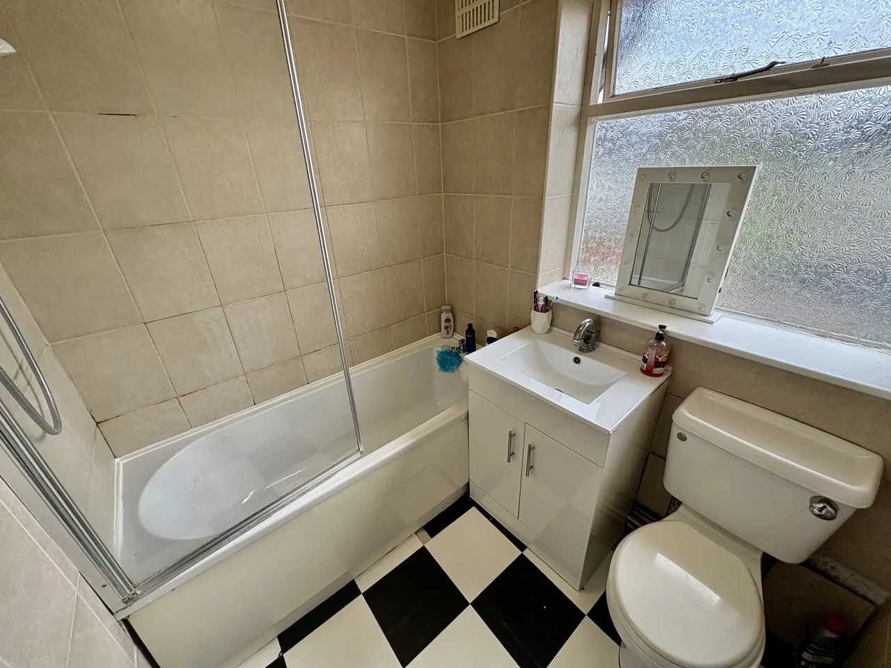 Clarewood Grove, Clifton, NG11, photo 9