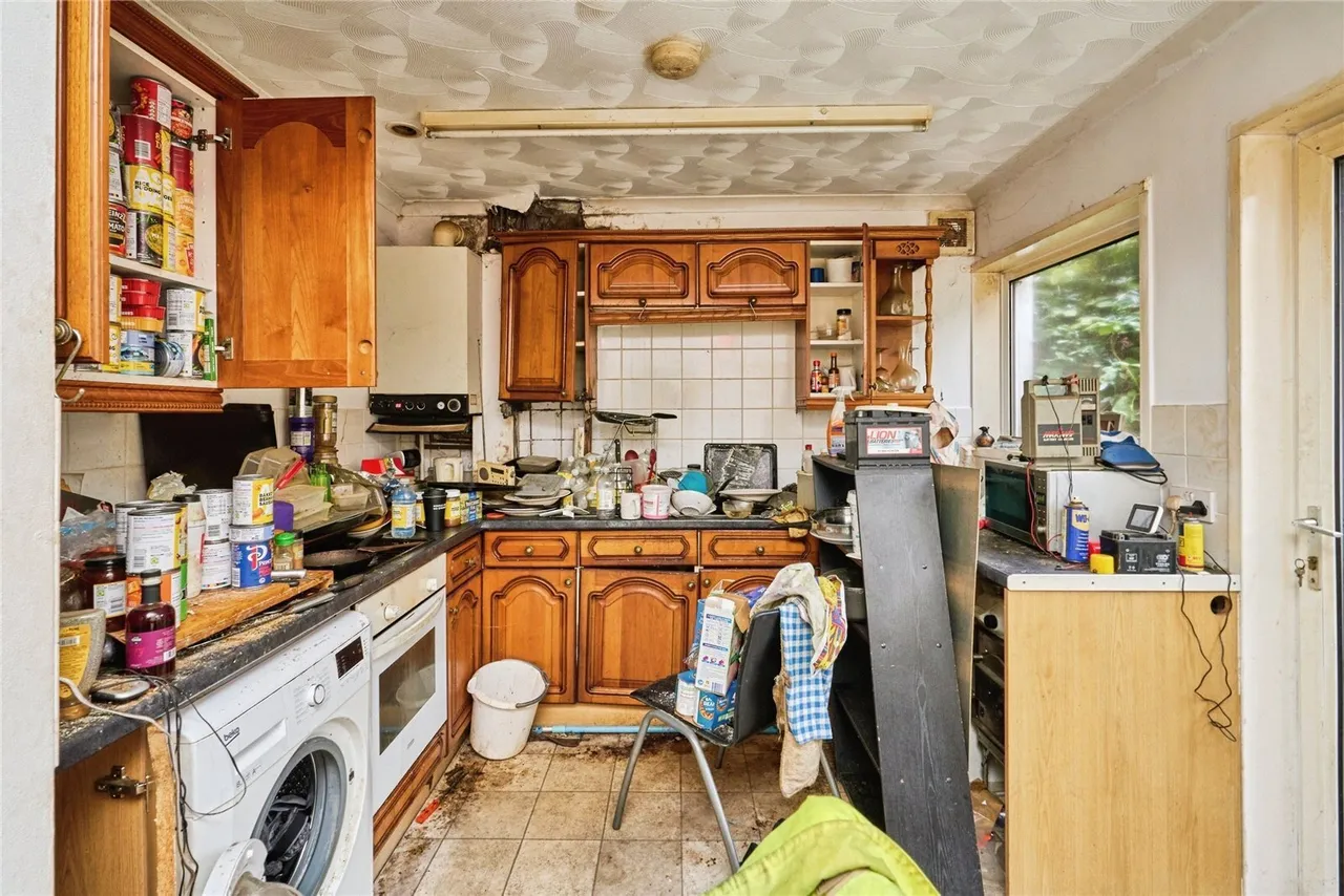 Barton Road, Newport, PO30, photo 2