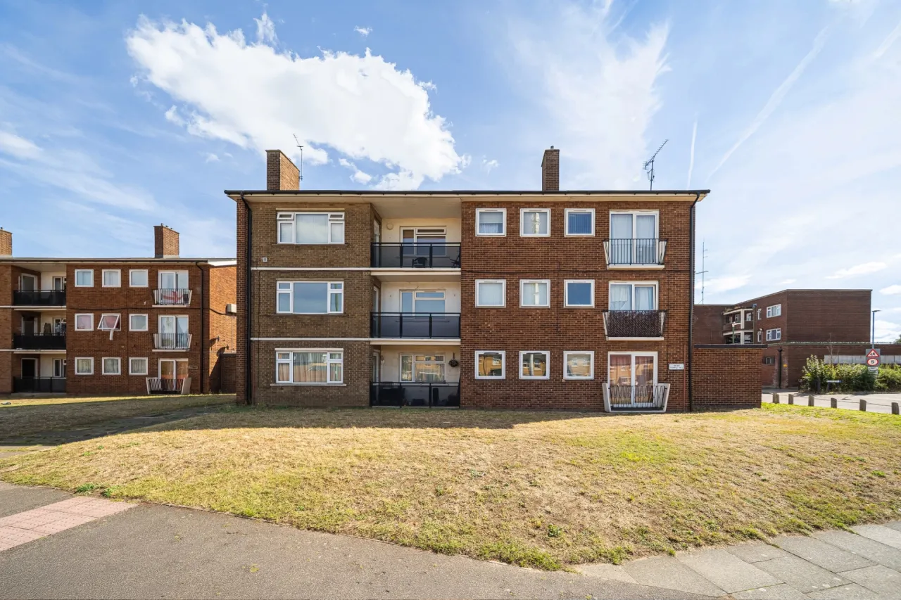 Temple Hill, Dartford, DA1 5HX, photo 13